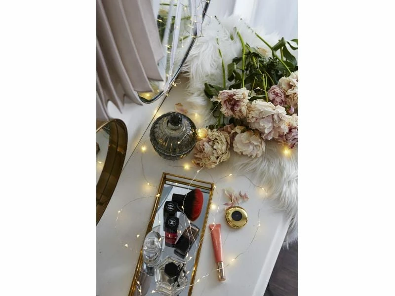 Star Trading LED Lichterkette Angel Hair Bouquet 1 m, 46 LED Silber 2 Star Trading LED Lichterkette Angel Hair Bouquet 1 m, 46 LED Silber – Bild 2