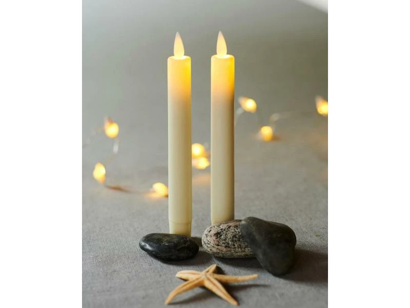 Sirius LED-Stabkerzen Set Sara Midi Ø 2 x 20 cm, Beige, 2 Stk. 2 Sirius LED-Stabkerzen Set Sara Midi Ø 2 x 20 cm, Beige, 2 Stk. – Bild 2